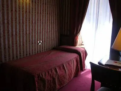 Invictus Otel Roma