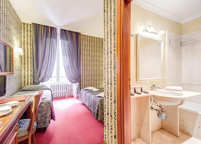 Otel Invictus 3*
