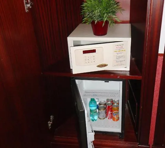 Invictus Otel Roma