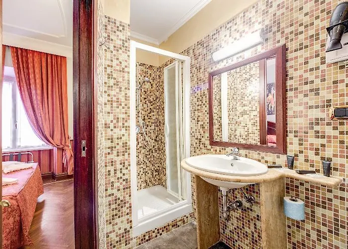 Otel Invictus 3*